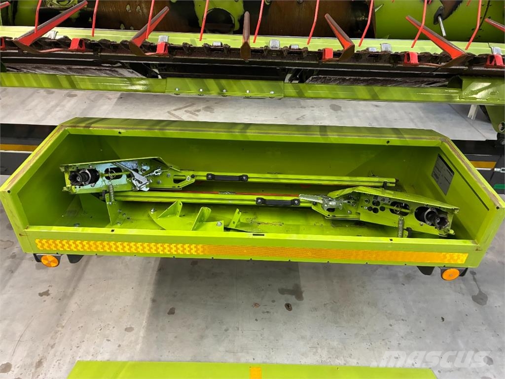 CLAAS Trion 730 TT Agriculture - Autres
