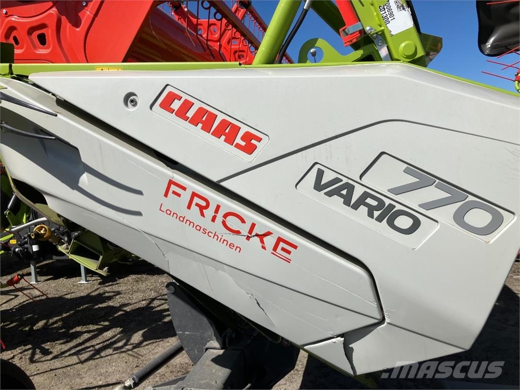 CLAAS Trion 730 TT Sonstige Landmaschinen