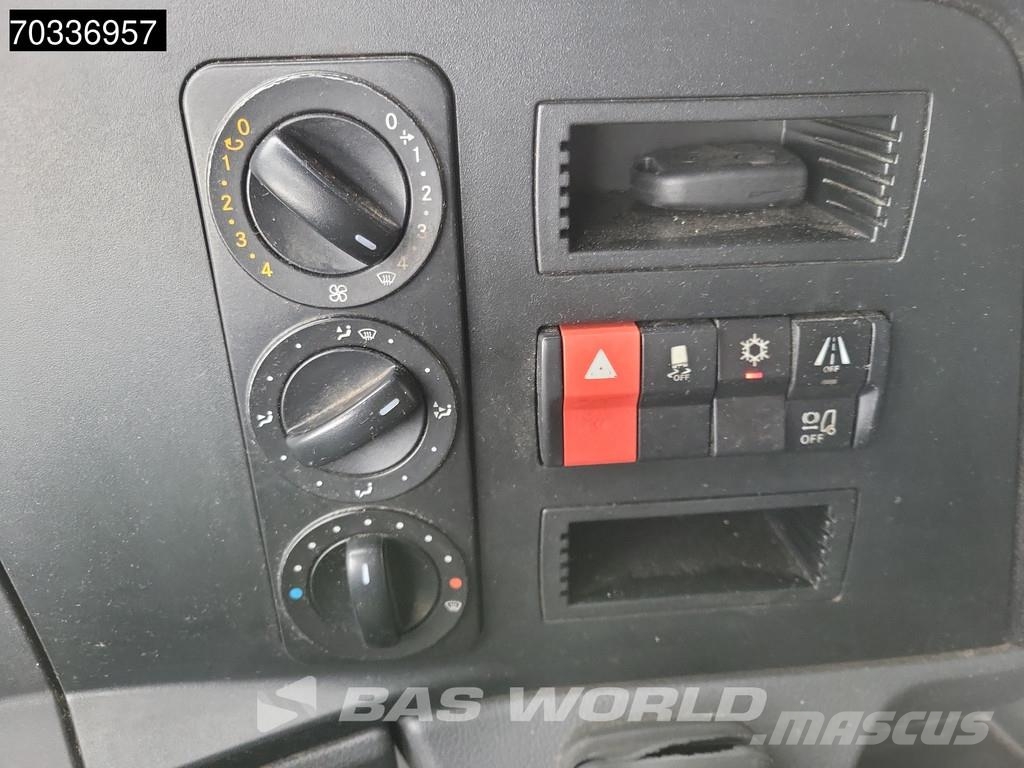 Mercedes-Benz Atego 1218 Atego 4X2 12tonner 1500kg Ladebordwand Autocamioane