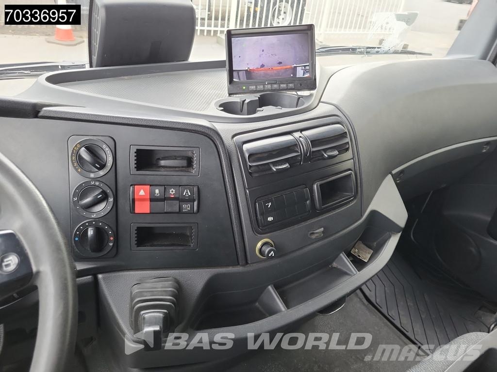 Mercedes-Benz Atego 1218 Atego 4X2 12tonner 1500kg Ladebordwand 貨箱式卡車