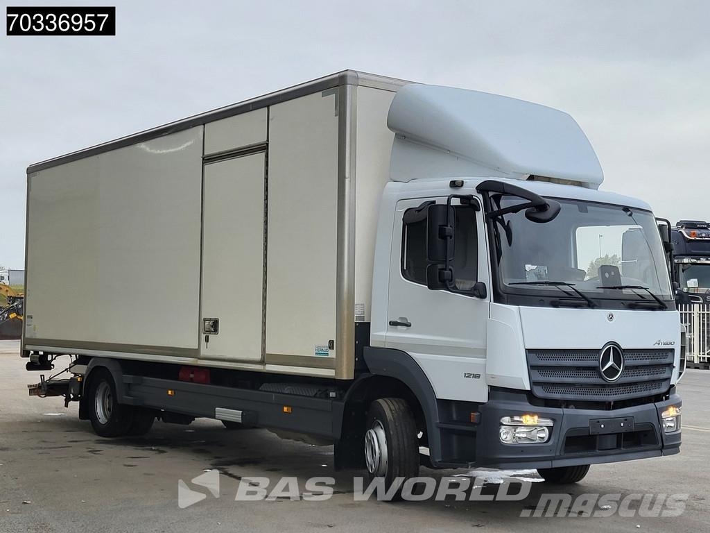 Mercedes-Benz Atego 1218 Atego 4X2 12tonner 1500kg Ladebordwand 貨箱式卡車