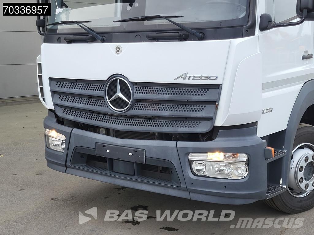 Mercedes-Benz Atego 1218 Atego 4X2 12tonner 1500kg Ladebordwand 貨箱式卡車