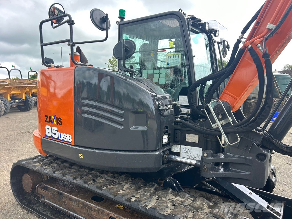 Hitachi ZX85 USBR-6 Midi bageri 7t – 12t