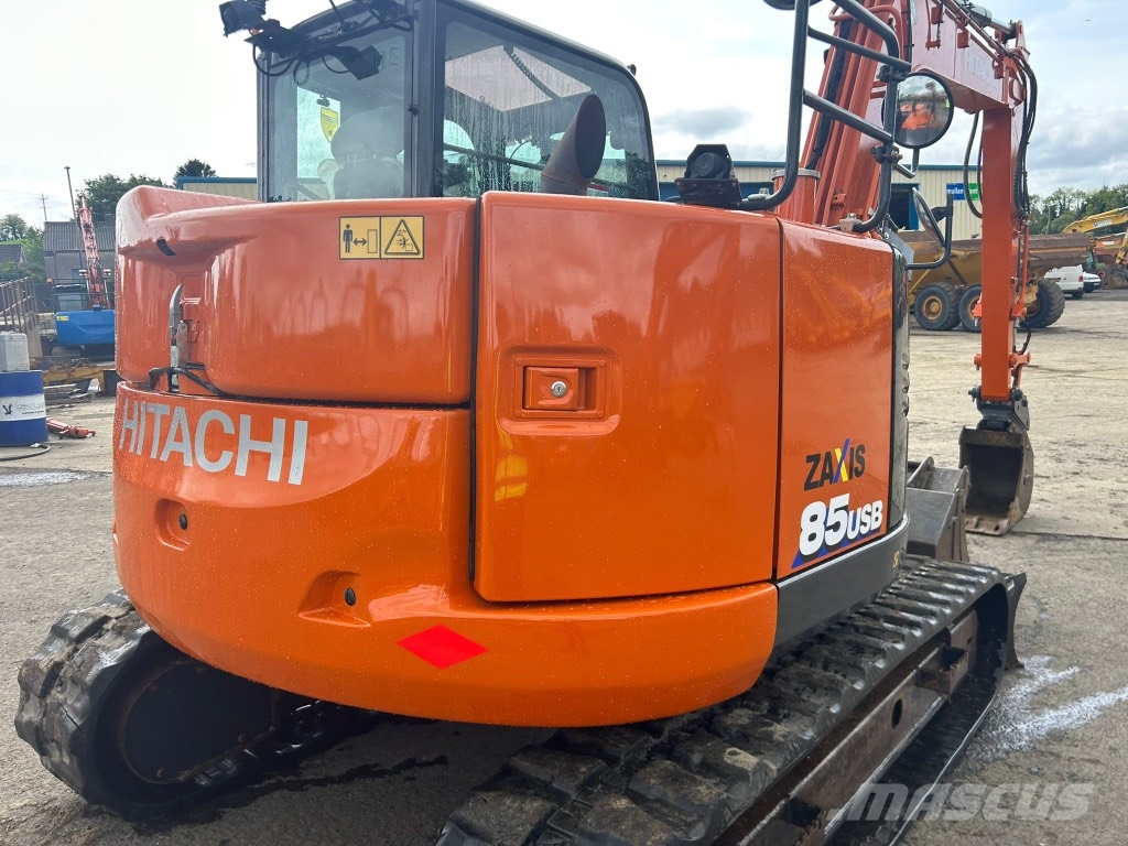 Hitachi ZX85 USBR-6 Midi bageri 7t – 12t