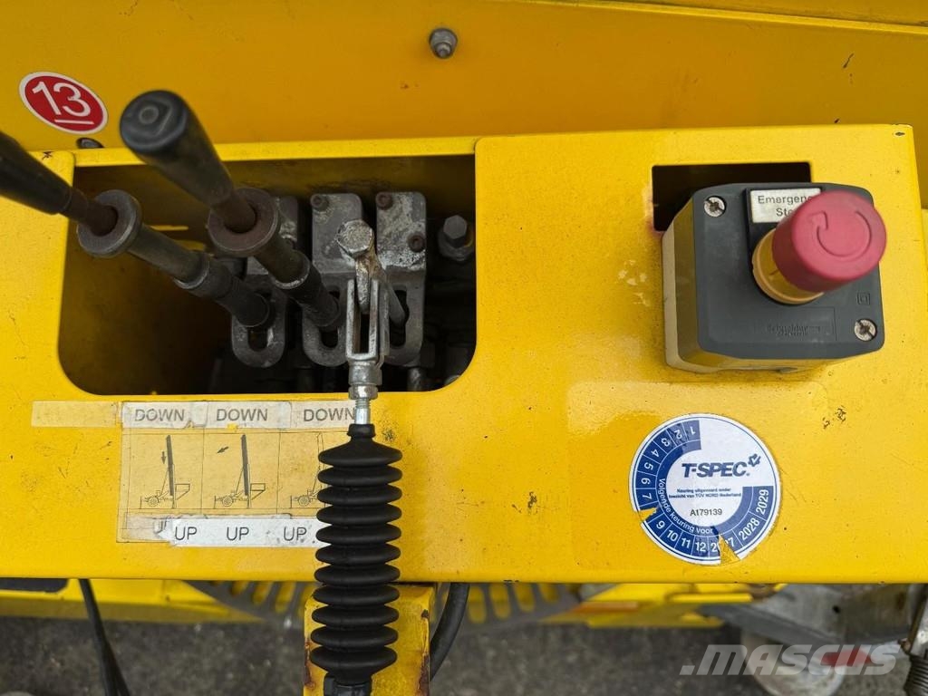 Paus 37 WH LIFT 37 METER / 300 KG - TÜV UNTILL 08/2027 المنصات الهوائية المثبتة على مقطورة