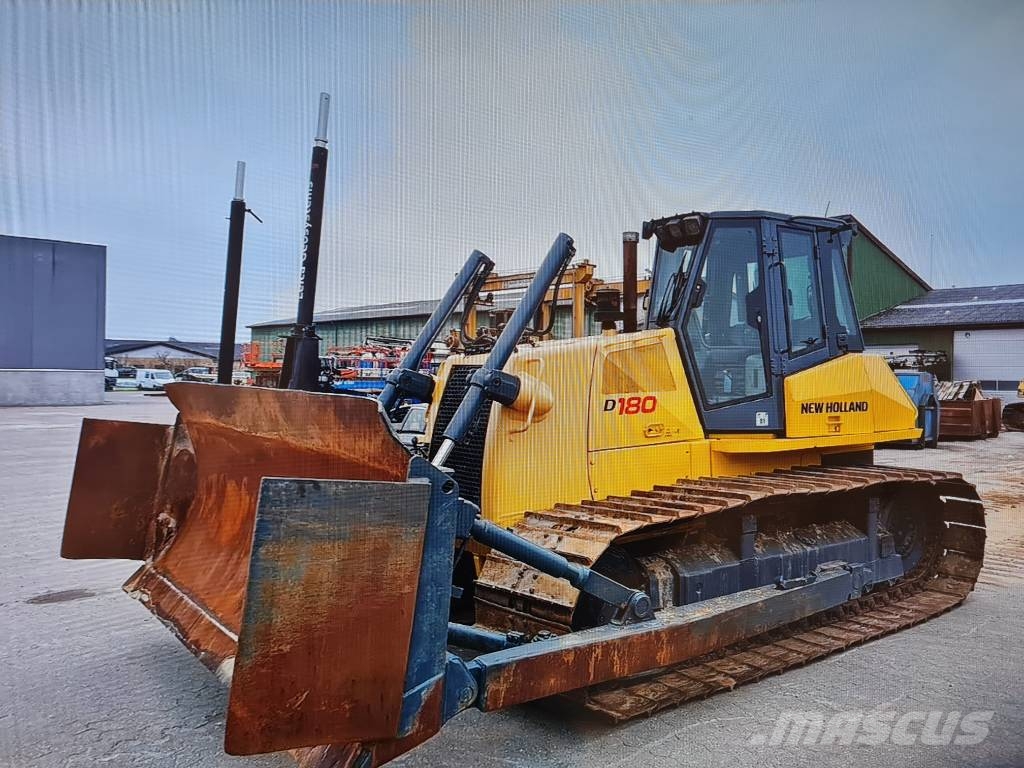 New Holland D 180 Spycharki gąsienicowe