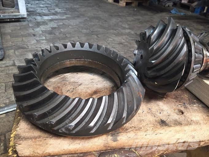 Pair of two GEARS Ходовая часть и подвеска
