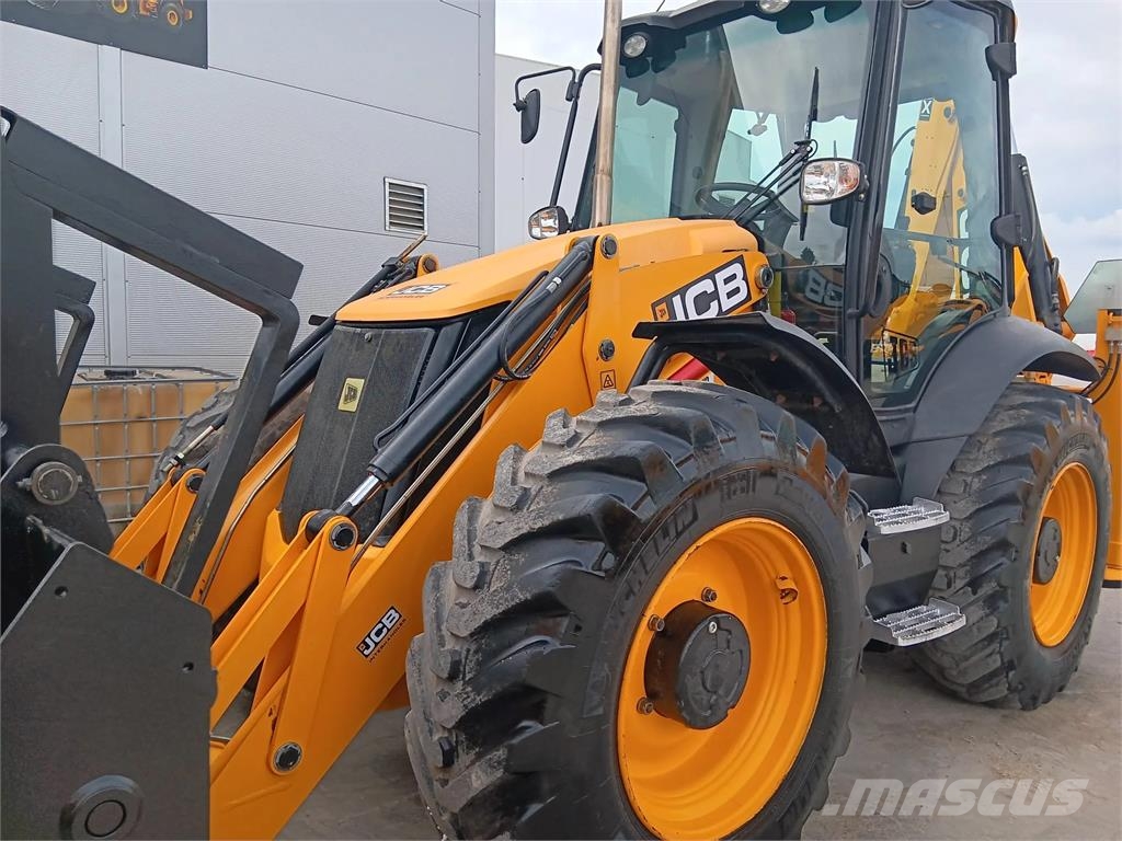 JCB 4CX AEC Koparko-ładowarki