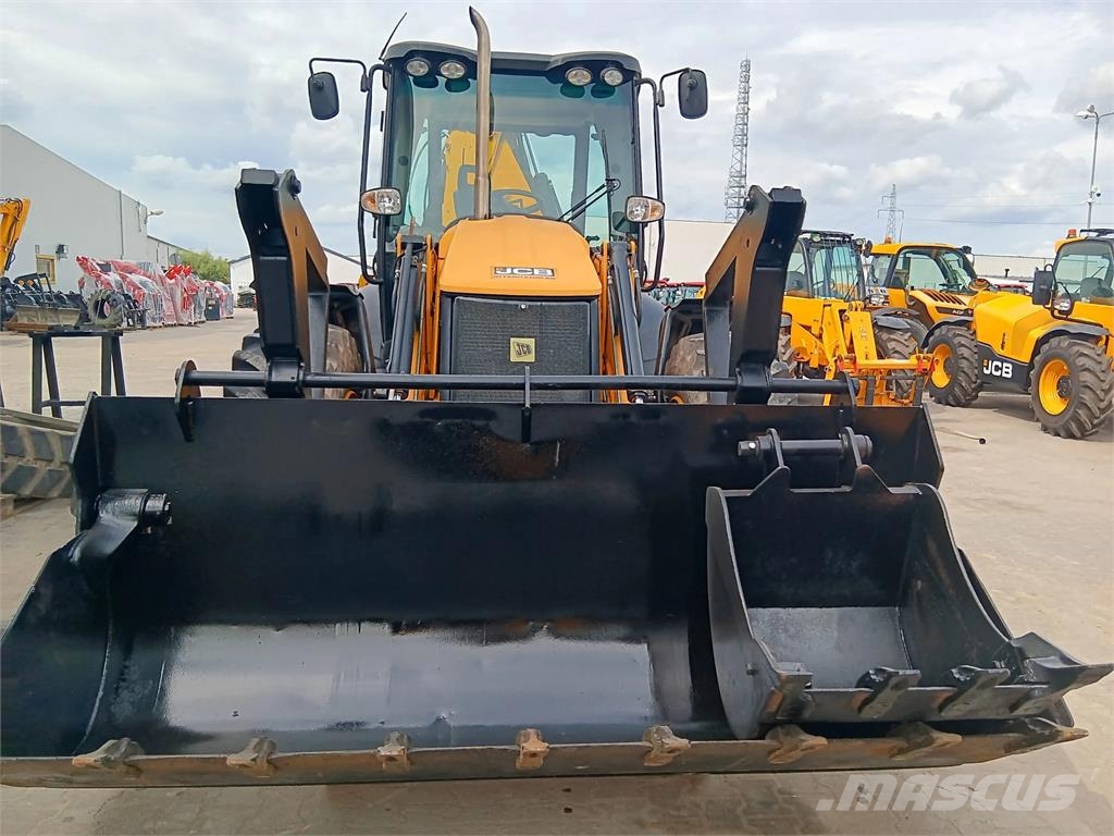 JCB 4CX AEC Koparko-ładowarki