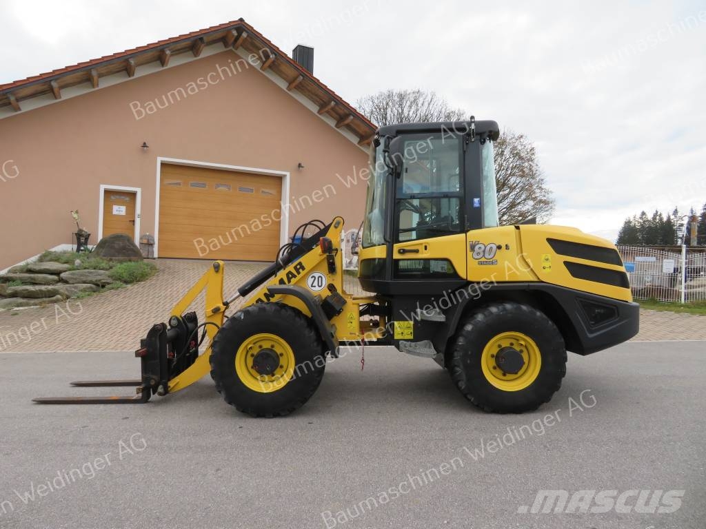 Yanmar V 80 Iekrāvēji uz riteņiem