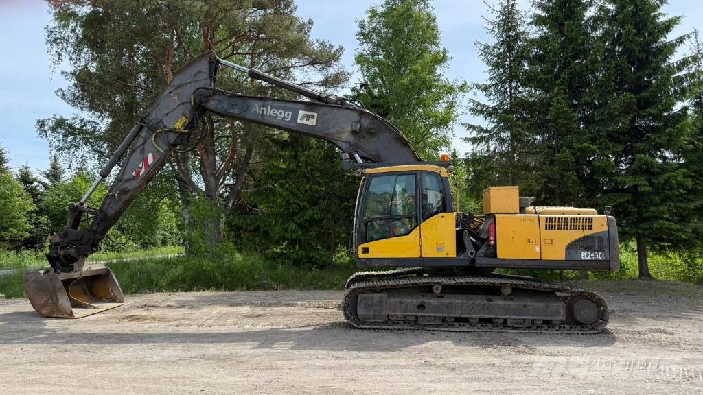 Volvo EC 240 C L Escavadoras de rastos