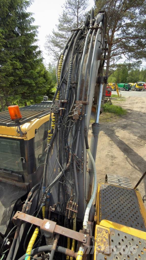 Volvo EC 240 C L Escavadoras de rastos