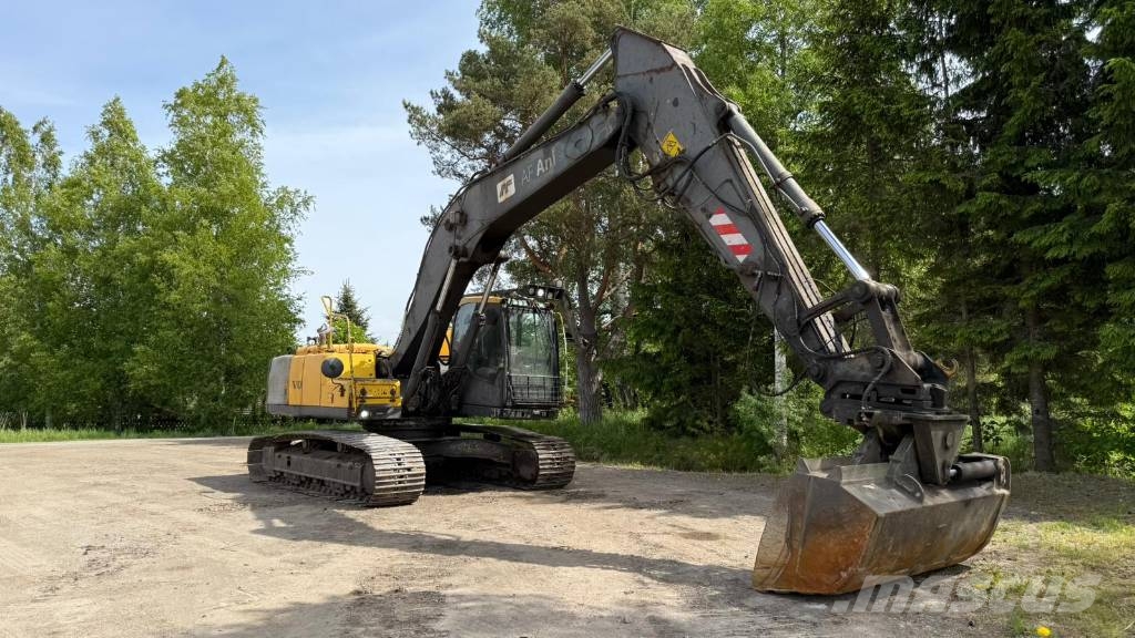 Volvo EC 240 C L Escavadoras de rastos