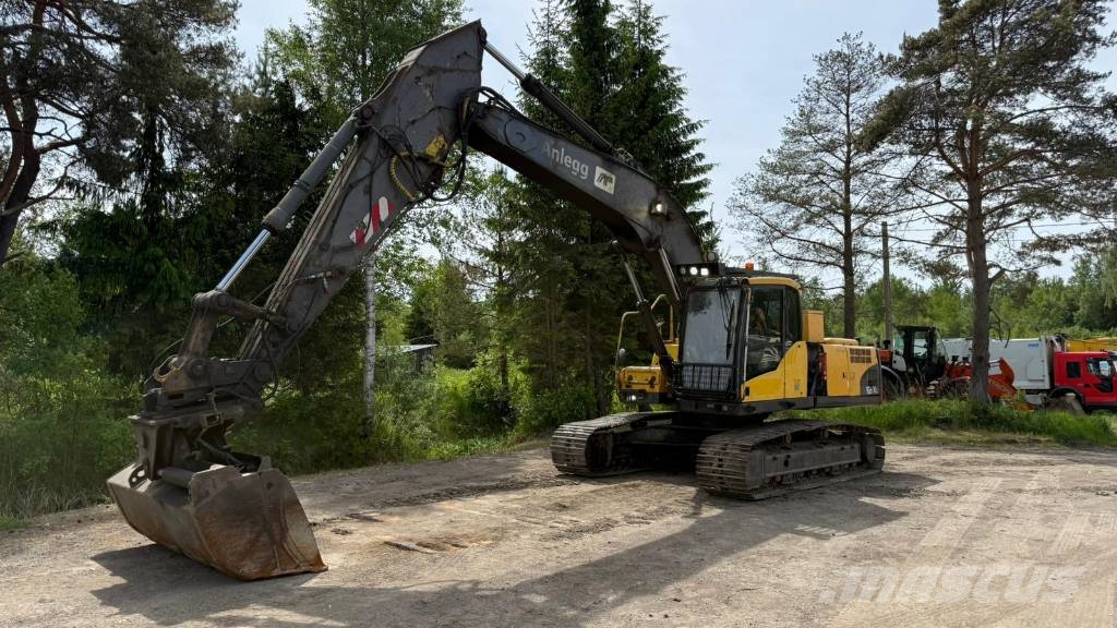 Volvo EC 240 C L Escavadoras de rastos