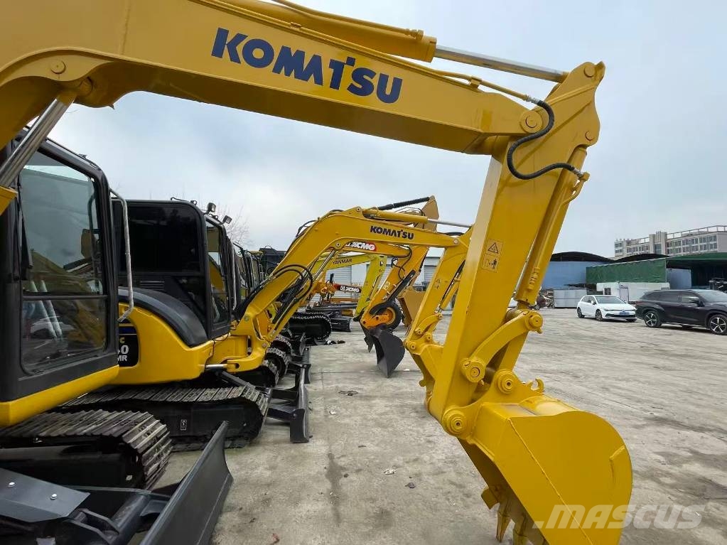 Komatsu PC 70 Escavatori cingolati