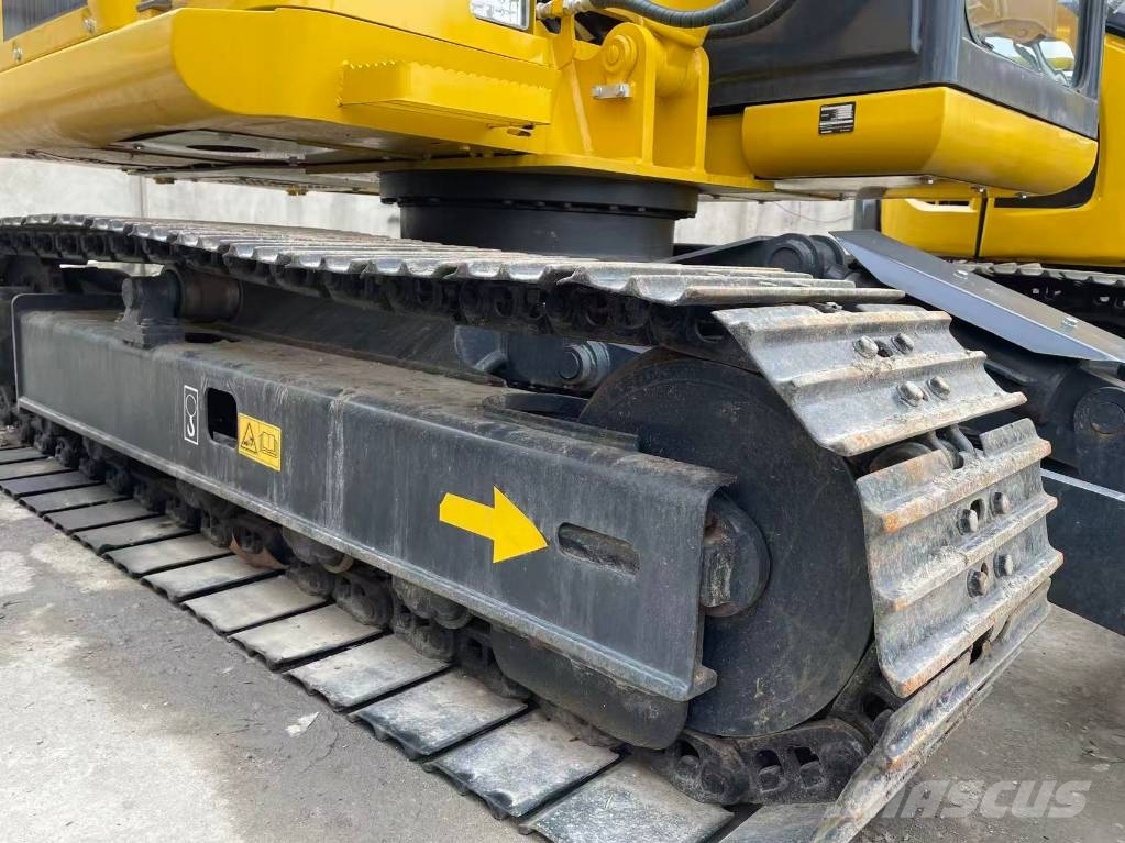 Komatsu PC 70 Escavatori cingolati