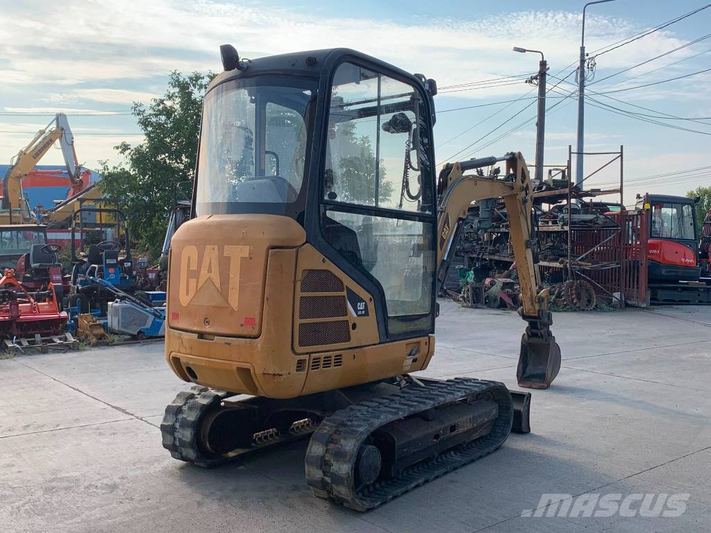 CAT 302.4 D Miniexcavadoras