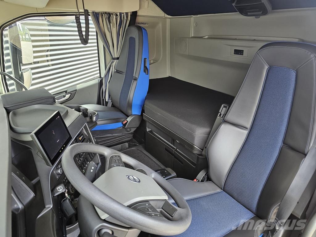 Volvo FH 460 8x2 PALFINGER PK100002 / JIB - LIER / TREKK Camiones grúa