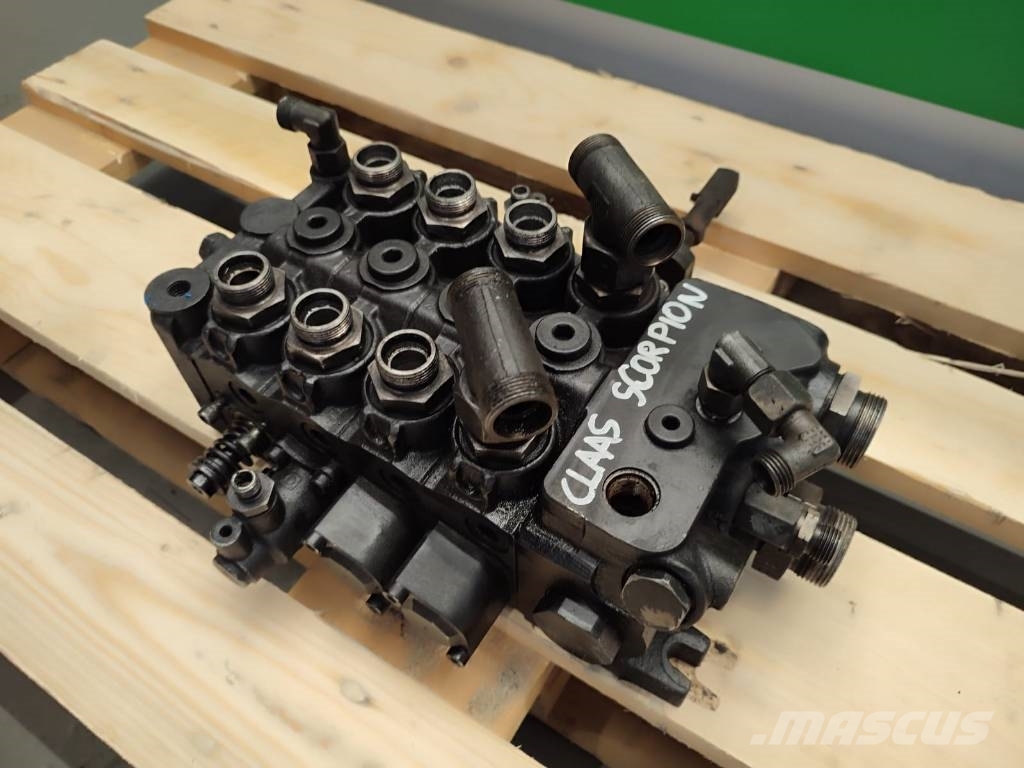 CLAAS Scorpion  Hydraulic distributor HDS34 51076381 Hydraulics
