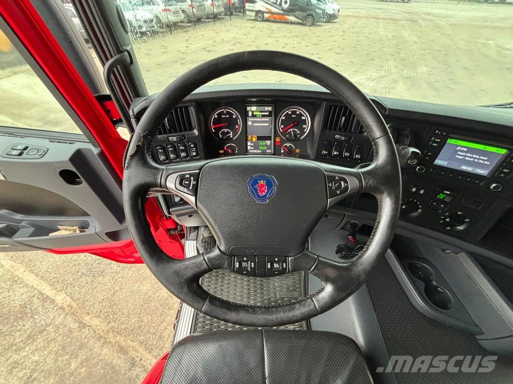 Scania G490 8x4 OPENSIDE BOX Camiones caja cerrada