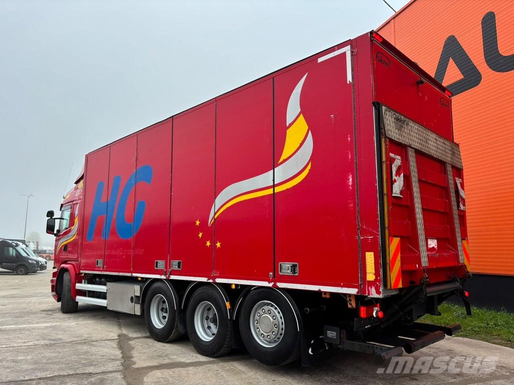 Scania G490 8x4 OPENSIDE BOX Camiones caja cerrada