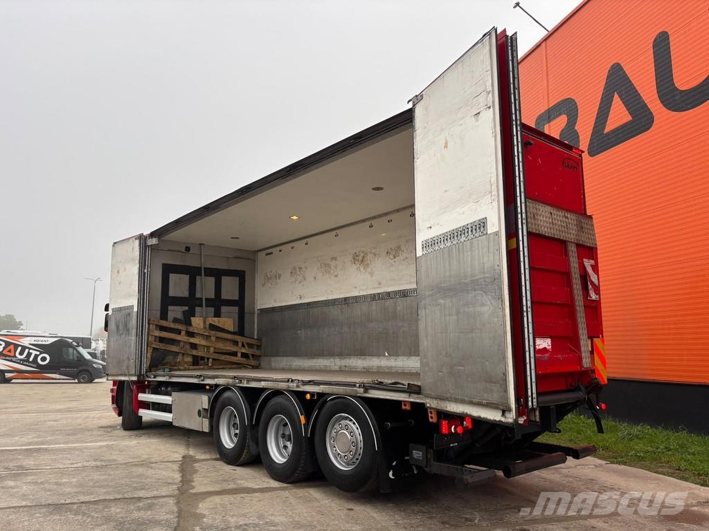 Scania G490 8x4 OPENSIDE BOX Camiones caja cerrada
