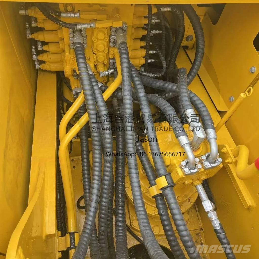 Komatsu PC 210 大型油圧ショベル12t以上（パワーショベル・ユンボ）
