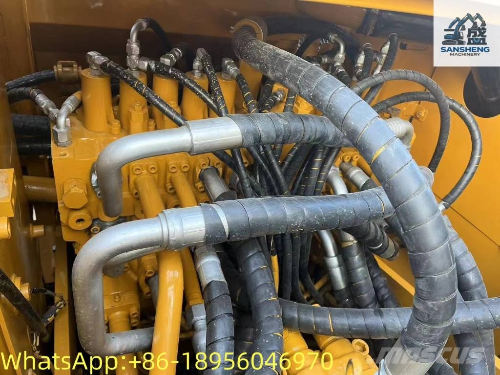 CAT 320D2 Bagri goseničarji