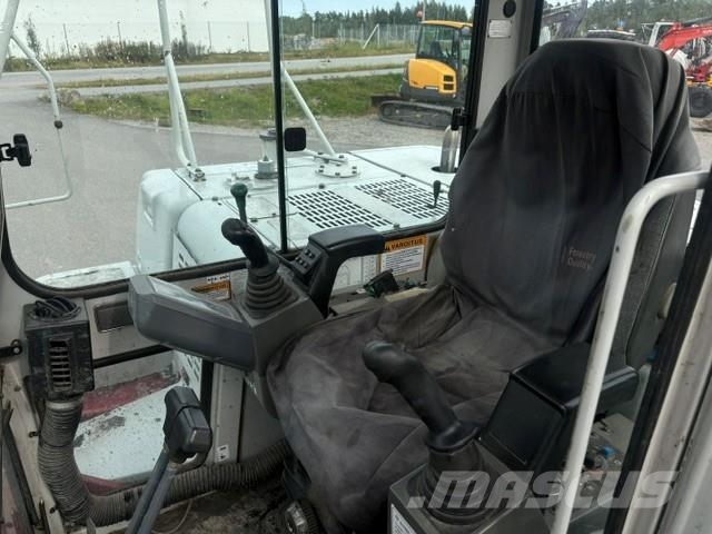 Takeuchi TB175 PYÖRITTÄJÄLLÄ Midigravere 7 - 12t
