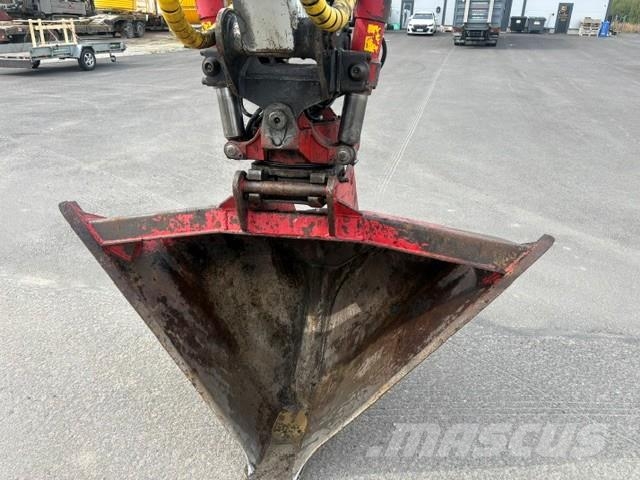 Takeuchi TB175 PYÖRITTÄJÄLLÄ Midigravere 7 - 12t