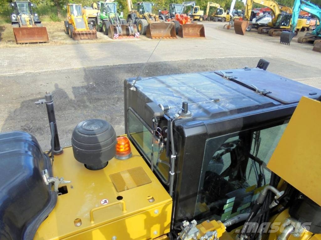 CAT 326 F LN 履带挖掘机
