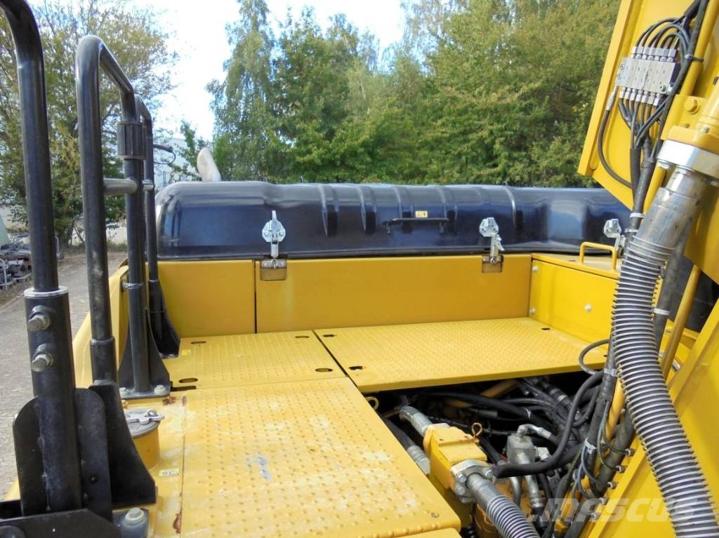CAT 326 F LN 履带挖掘机