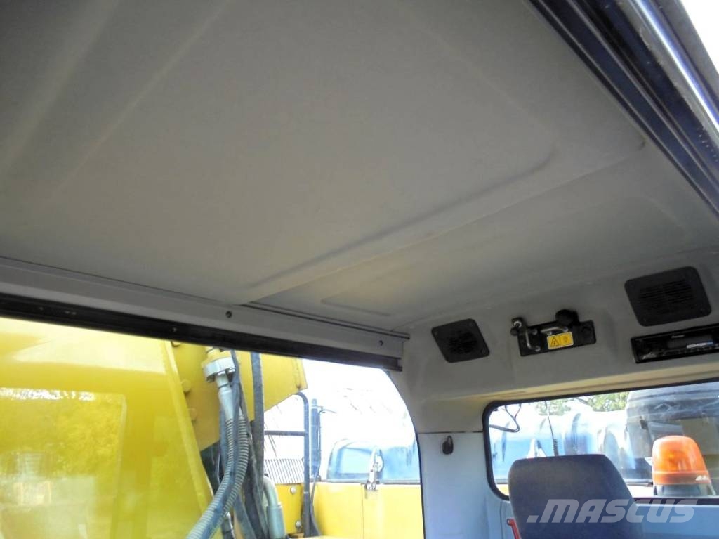 CAT 326 F LN 履带挖掘机