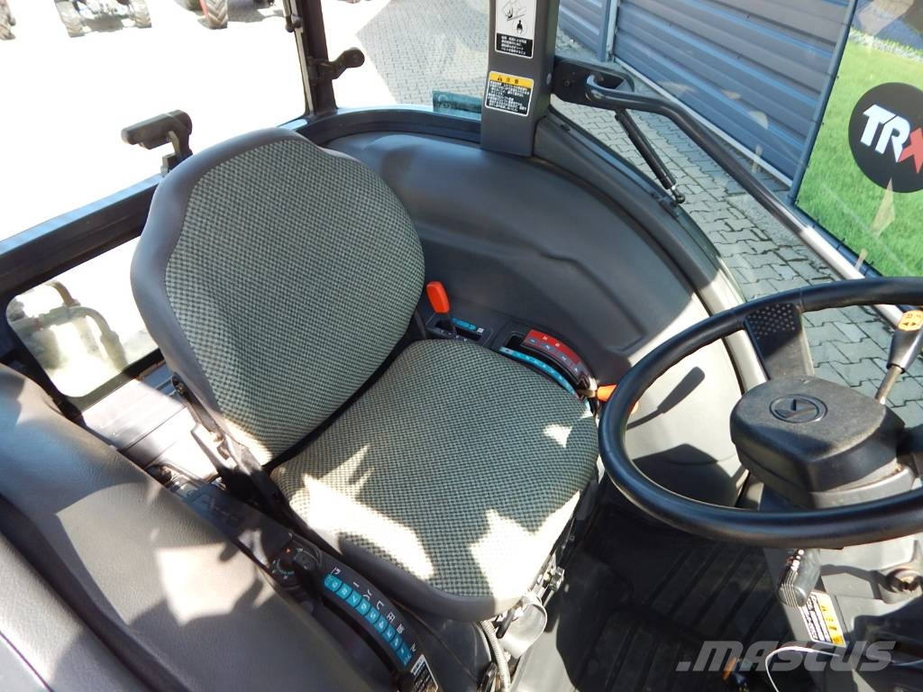 Kubota KL330 Manji traktori