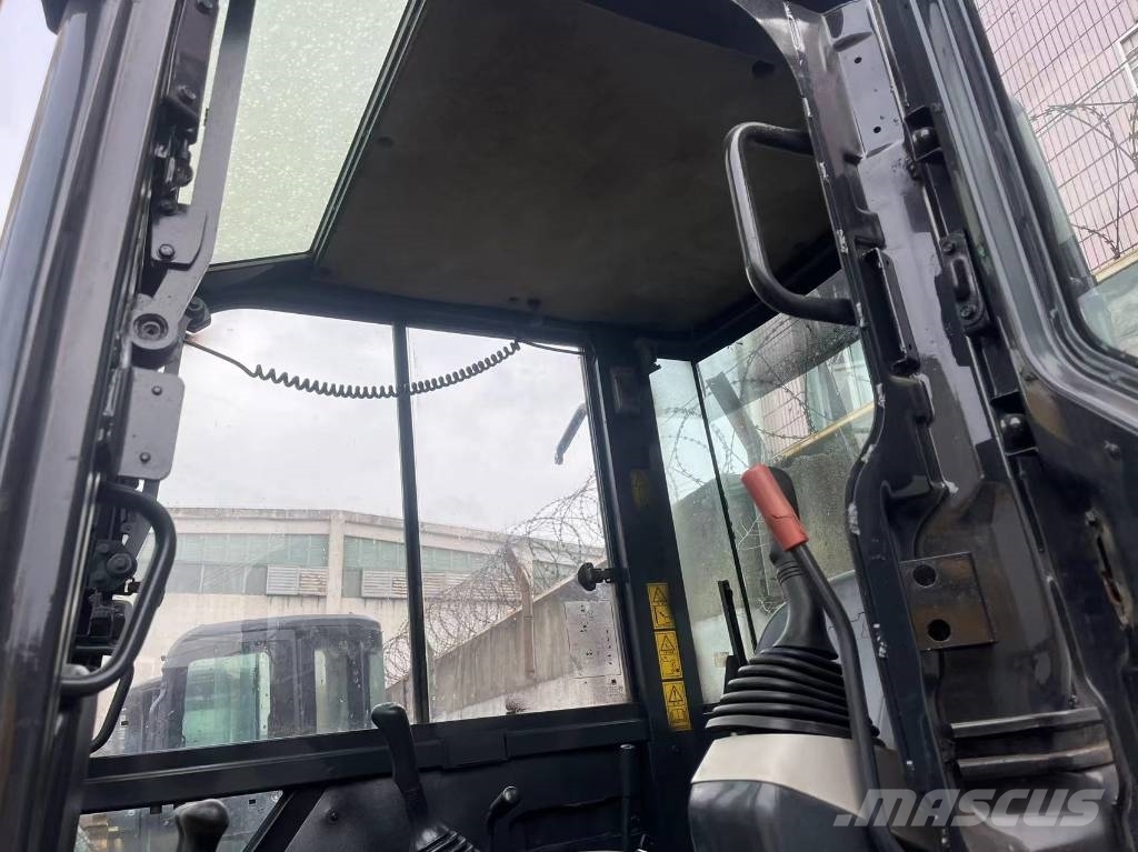 Komatsu PC 40 MR-2 Εκσκαφείς με ερπύστριες