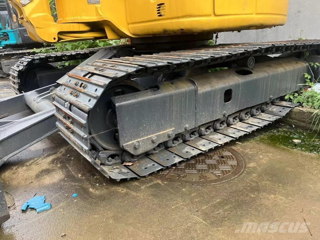 Komatsu PC 40 MR-2 Εκσκαφείς με ερπύστριες