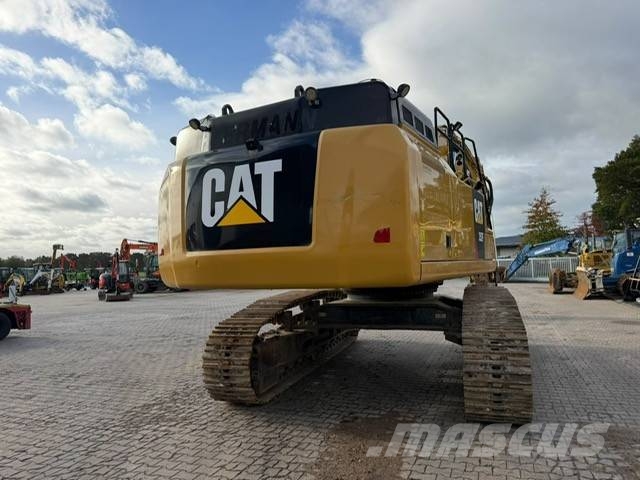 CAT 352 F Kāpurķēžu ekskavatori