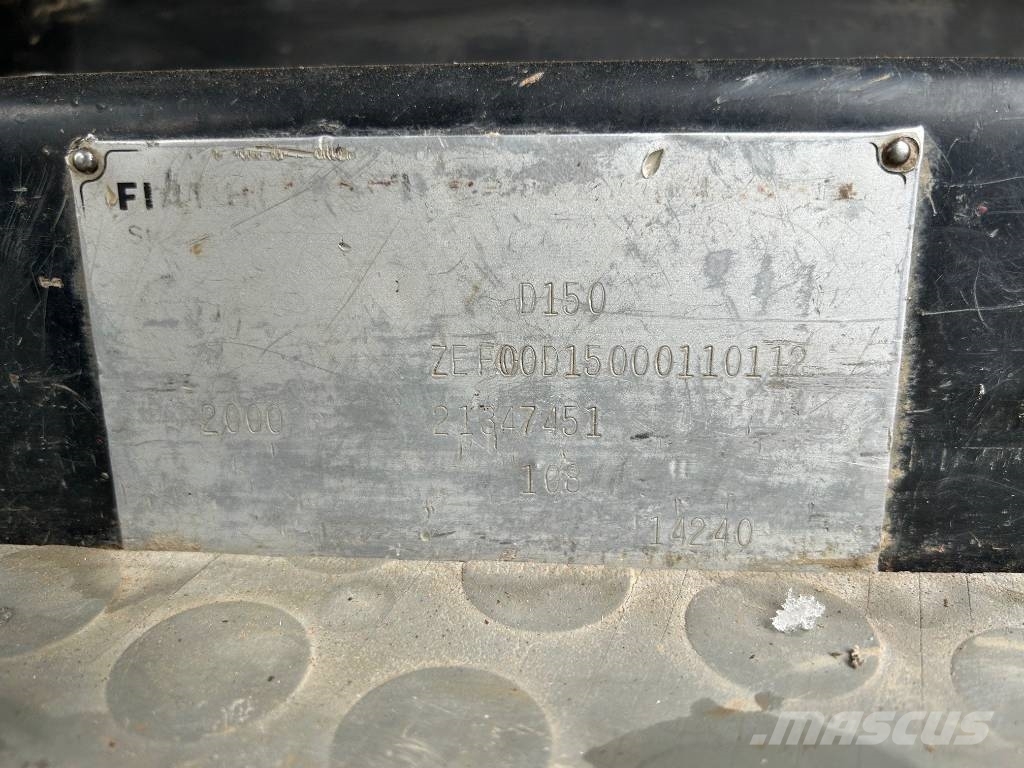 Fiat-Hitachi D 150 lánctalpas dózerek