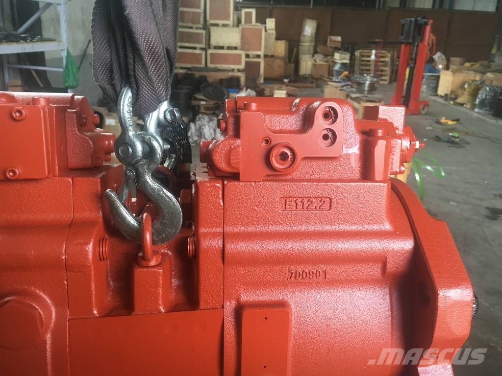 Doosan SL225-V hydraulic pump 24019225C Transmissão