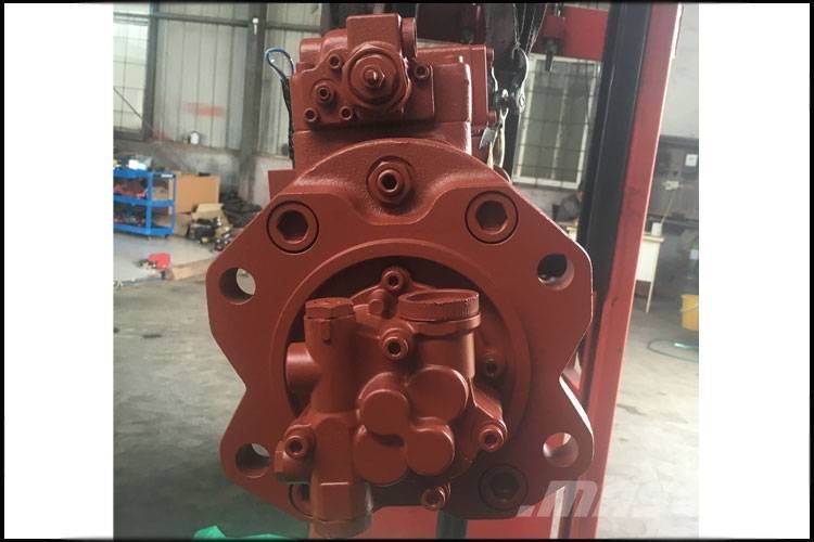 Doosan SL225-V hydraulic pump 24019225C Transmissão