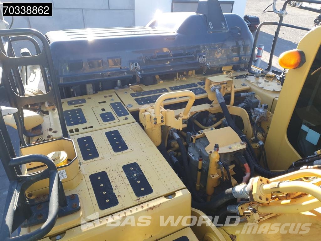 Komatsu HB365 LC-3 HB365LC-3 Gravemaskiner på larvebånd