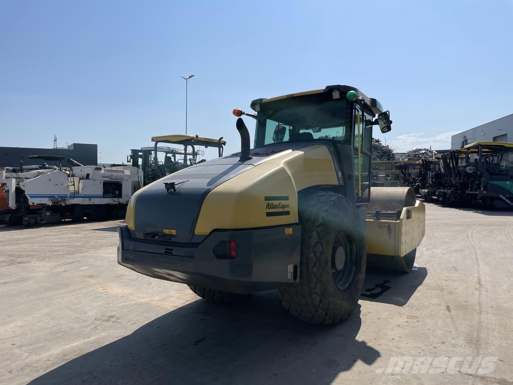 Dynapac CA3500D Trilrolwalsen