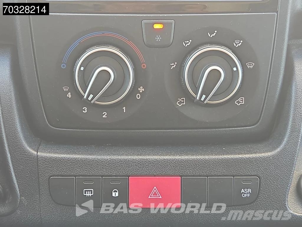 Peugeot Boxer 140pk L2H2 - Aire Acondicionado - Control de Furgonetas cerradas