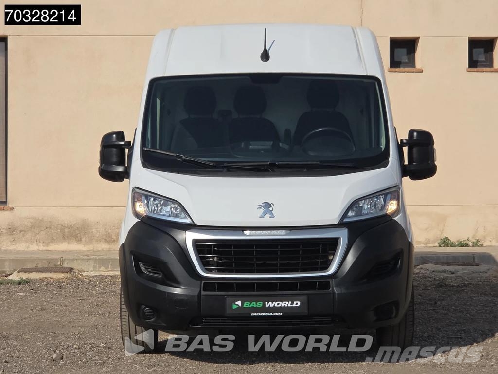 Peugeot Boxer 140pk L2H2 - Aire Acondicionado - Control de Furgonetas cerradas