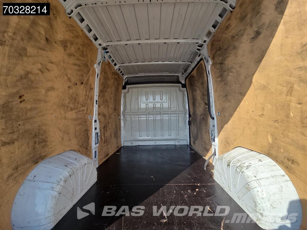 Peugeot Boxer 140pk L2H2 - Aire Acondicionado - Control de Furgonetas cerradas