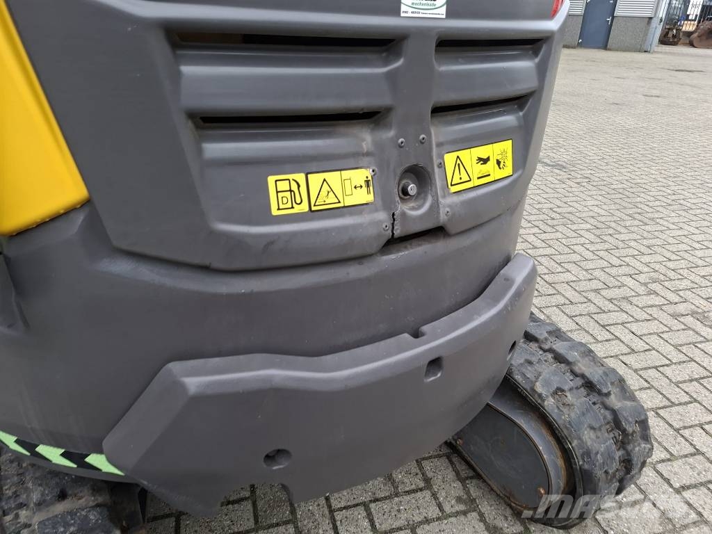 Volvo ECR 25 Mini bagri <7t