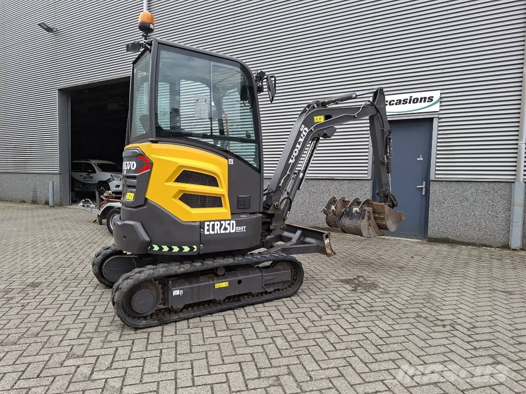 Volvo ECR 25 Mini bagri <7t