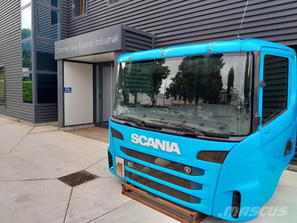 Scania CG 16 - R SERIES EURO 5 Vezetőfülke és belső tartozékok