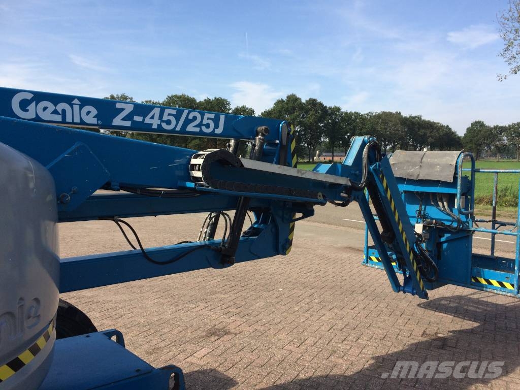 Genie Z 45/25 J Strēles pacēlāji