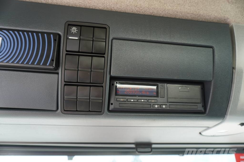 MAN TGS 26.420 6x4 / Fassi F215A.2.24 / remote control شاحنات مسطحة/مفصلية الجوانب